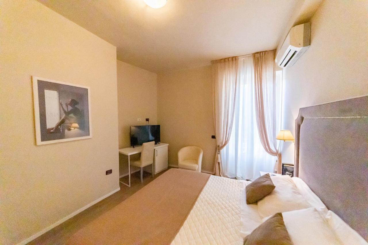 Hotel Rosa Dei Venti Леричі Екстер'єр фото