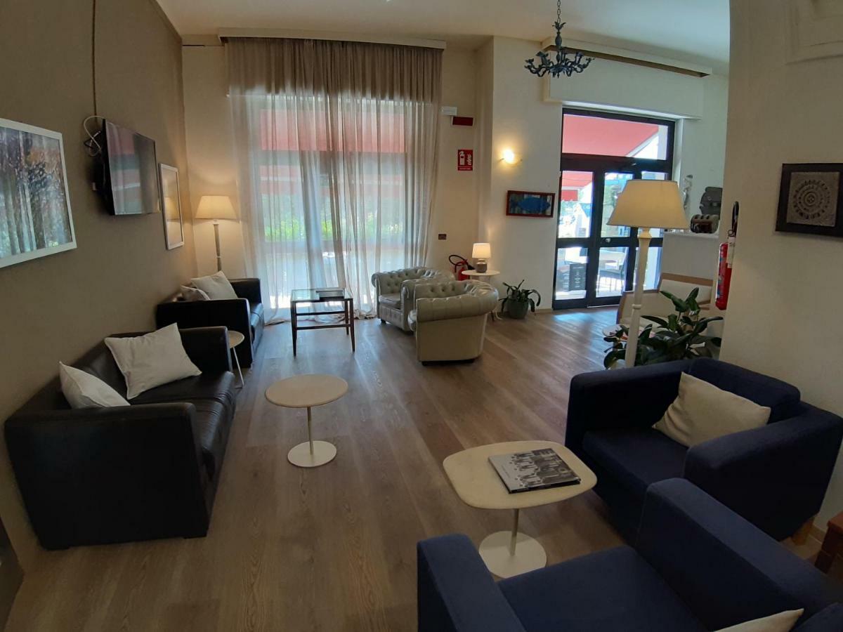 Hotel Rosa Dei Venti Леричі Екстер'єр фото